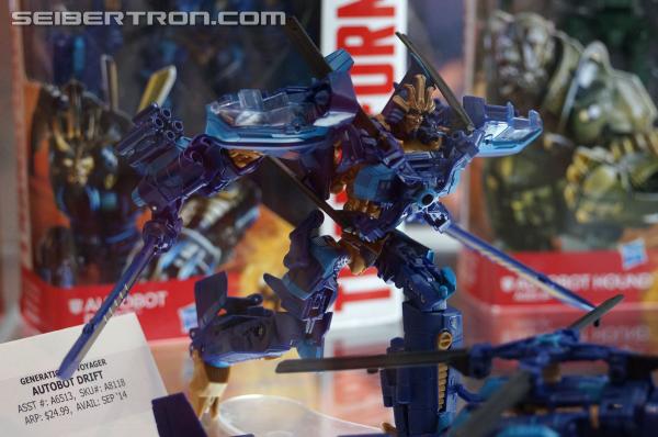 BotCon 2014 - Hasbro Display: Age of Extinction Generations