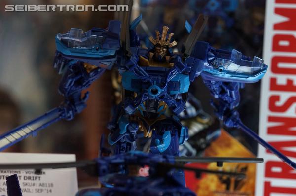 BotCon 2014 - Hasbro Display: Age of Extinction Generations