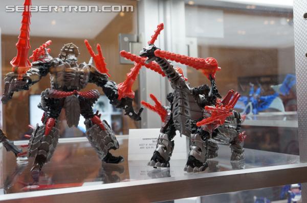 BotCon 2014: Hasbro Display: Age of Extinction Generations - Transformers Event: Aoe Generations 030