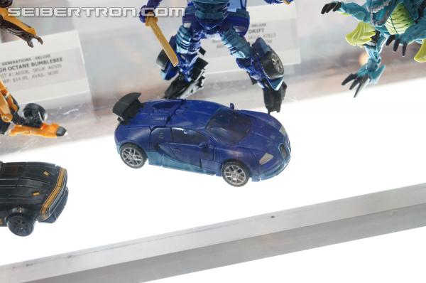 BotCon 2014: Hasbro Display: Age of Extinction Generations - Transformers Event: Aoe Generations 039