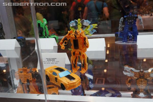BotCon 2014: Hasbro Display: Age of Extinction Robots In Disguise - Transformers Event: Aoe Robots In Disguise 025