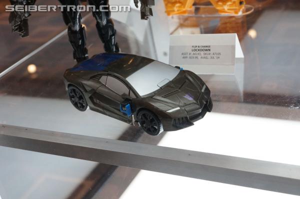 BotCon 2014 - Hasbro Display: Age of Extinction Robots In Disguise