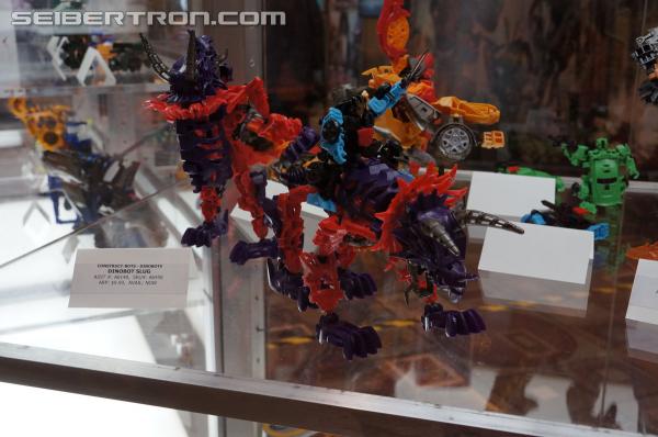 BotCon 2014 - Hasbro Display: Construct-Bots and Stomp & Chomp Grimlock