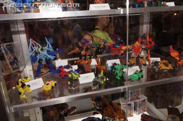 BotCon 2014 - Hasbro Display: Construct-Bots and Stomp & Chomp Grimlock