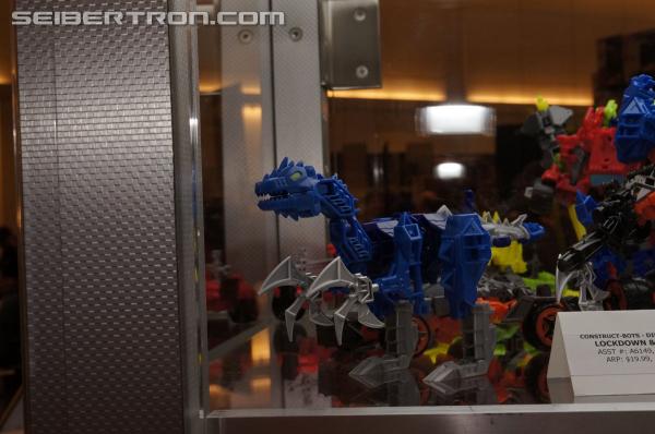 BotCon 2014 - Hasbro Display: Construct-Bots and Stomp & Chomp Grimlock