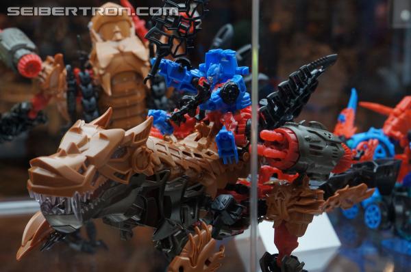 BotCon 2014: Hasbro Display: Construct-Bots and Stomp & Chomp Grimlock - Transformers Event: Construct Bots+more 026