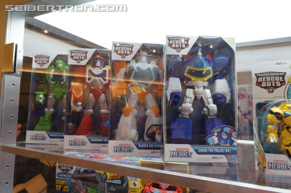 BotCon 2014: Hasbro Display: Transformers Rescue Bots - Transformers Event: Rescue Bots 010