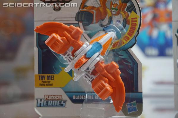 BotCon 2014: Hasbro Display: Transformers Rescue Bots - Transformers Event: Rescue Bots 021
