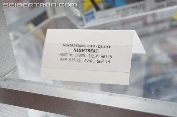 BotCon 2014: Hasbro Display: Upcoming Generations Figures - Transformers Event: DSC07022