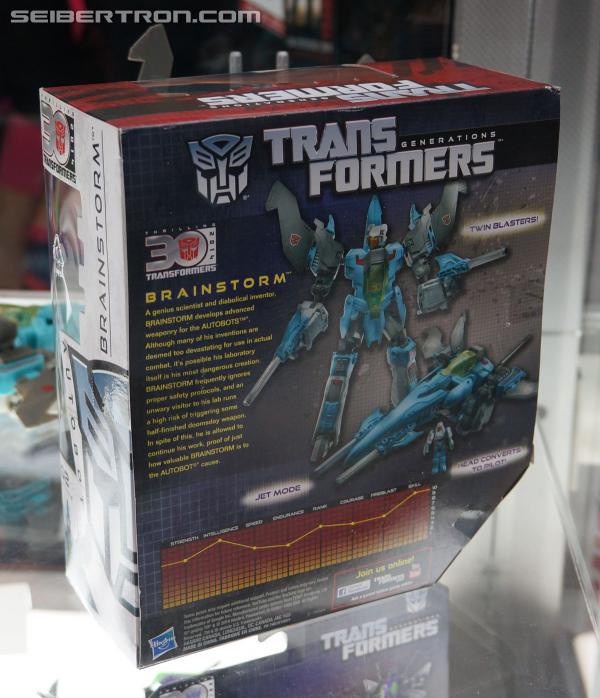 BotCon 2014 - Hasbro Display: Upcoming Generations Figures