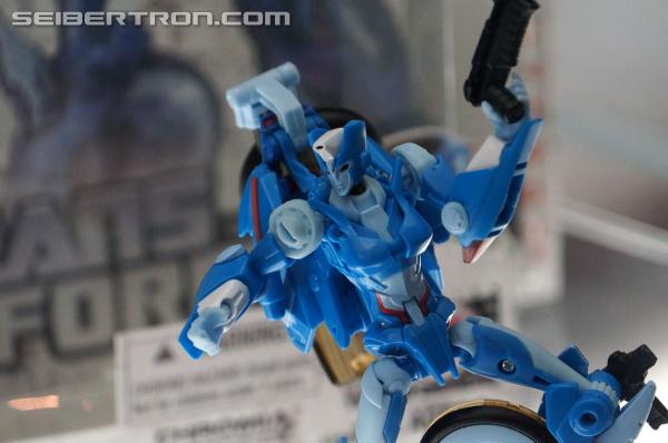 BotCon 2014: Hasbro Display: Upcoming Generations Figures - Transformers Event: Generations 2 034