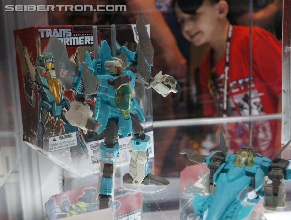 BotCon 2014 - Hasbro Display: Upcoming Generations Figures