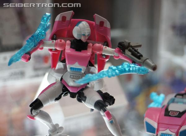BotCon 2014: Hasbro Display: Upcoming Generations Figures - Transformers Event: Generations 2 054