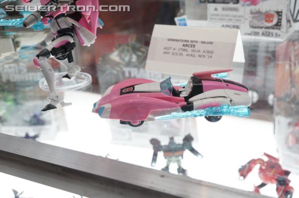 BotCon 2014: Hasbro Display: Upcoming Generations Figures - Transformers Event: Generations 2 084