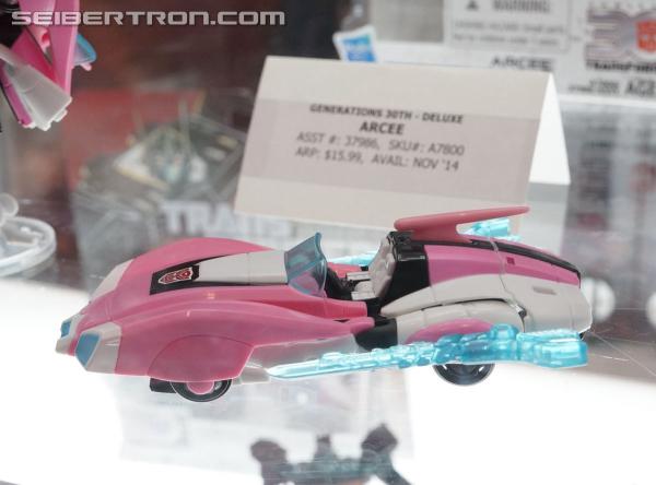 BotCon 2014: Hasbro Display: Upcoming Generations Figures - Transformers Event: Generations 2 085