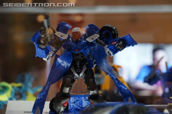 BotCon 2014 - Hasbro Display: Age of Extinction Generations New Reveals