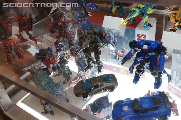 BotCon 2014 - Hasbro Display: Age of Extinction Generations New Reveals