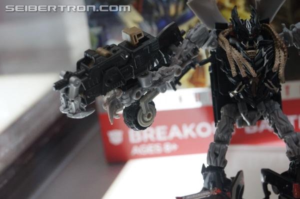 BotCon 2014: Hasbro Display: Age of Extinction Generations New Reveals - Transformers Event: DSC06919