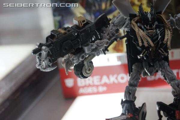 BotCon 2014 - Hasbro Display: Age of Extinction Generations New Reveals