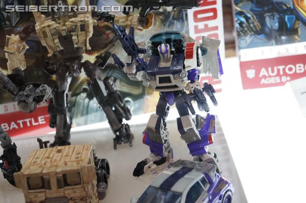 BotCon 2014 - Hasbro Display: Age of Extinction Generations New Reveals