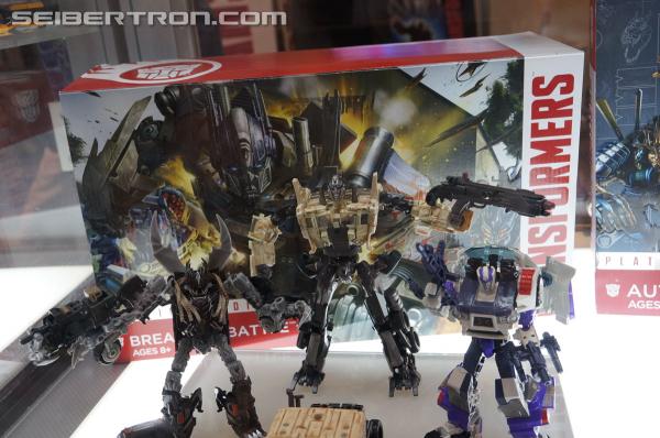 Transformers News: BotCon 2014 Coverage: Age of Extinction Generations and Platinum Edition Showroom Galleries