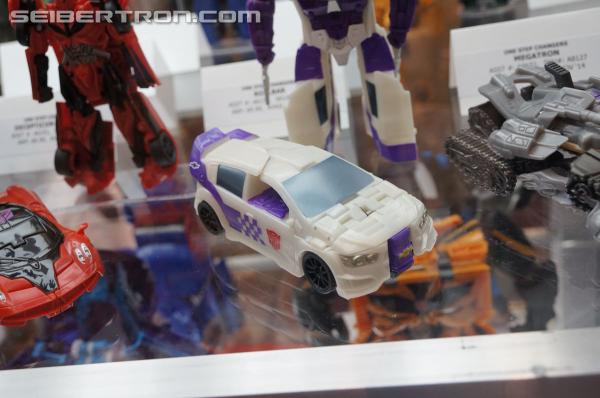 BotCon 2014: Hasbro Display: Age of Extinction Generations New Reveals - Transformers Event: DSC06947