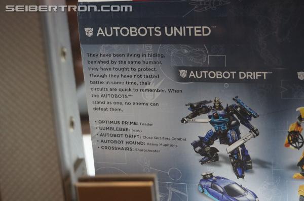 BotCon 2014: Hasbro Display: Age of Extinction Generations New Reveals - Transformers Event: DSC07017