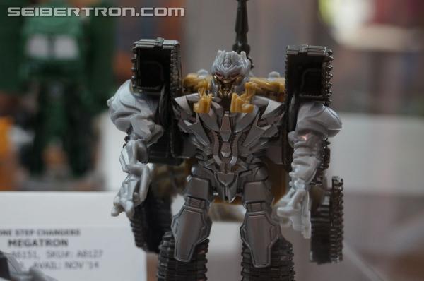 BotCon 2014 - Hasbro Display: Age of Extinction Robots In Disguise New Reveals