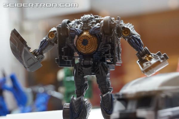 BotCon 2014: Hasbro Display: Age of Extinction Robots In Disguise New Reveals - Transformers Event: DSC06985