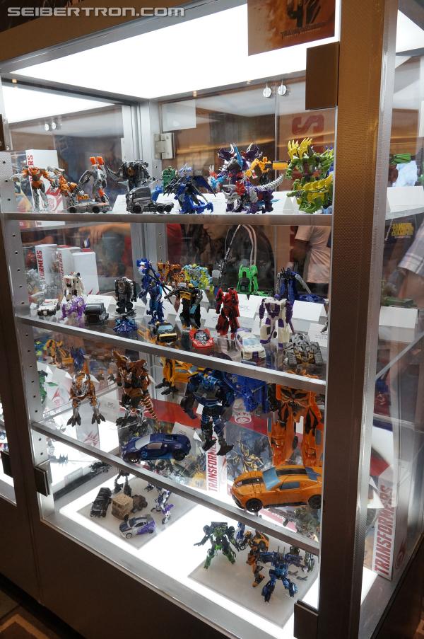 BotCon 2014 - Hasbro Display: Age of Extinction Robots In Disguise New Reveals
