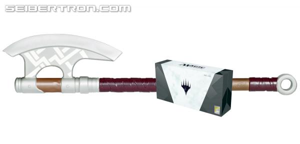 SDCC 2014: Hasbro's SDCC 2014 Exclusives - All Brands - Transformers Event: MTG Planeswalker 07