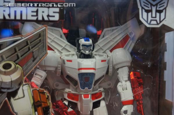 SDCC 2014: Hasbro Display: Generations - Transformers Event: DSC02576