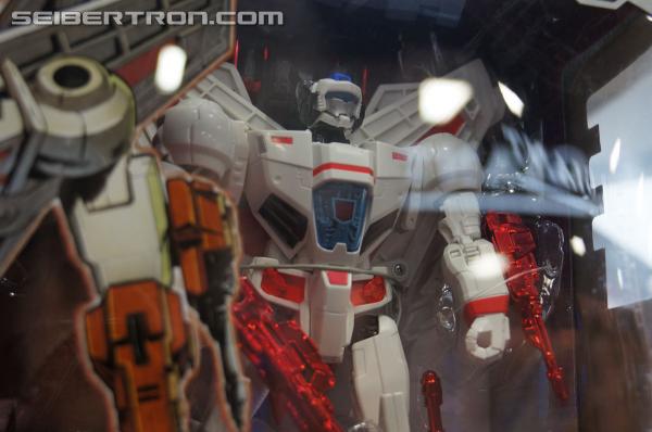 SDCC 2014: Hasbro Display: Generations - Transformers Event: DSC02578