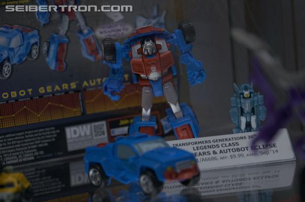SDCC 2014: Hasbro Display: Generations - Transformers Event: DSC02652