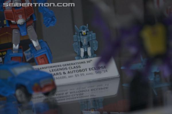 SDCC 2014: Hasbro Display: Generations - Transformers Event: DSC02654
