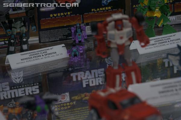 SDCC 2014: Hasbro Display: Generations - Transformers Event: DSC02660