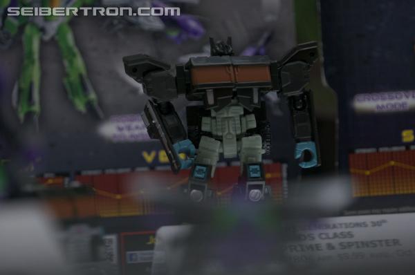 SDCC 2014: Hasbro Display: Generations - Transformers Event: DSC02663