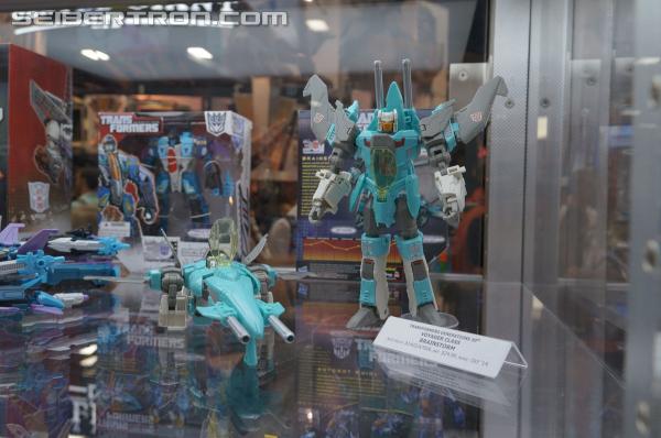 SDCC 2014: Hasbro Display: Generations - Transformers Event: DSC02671
