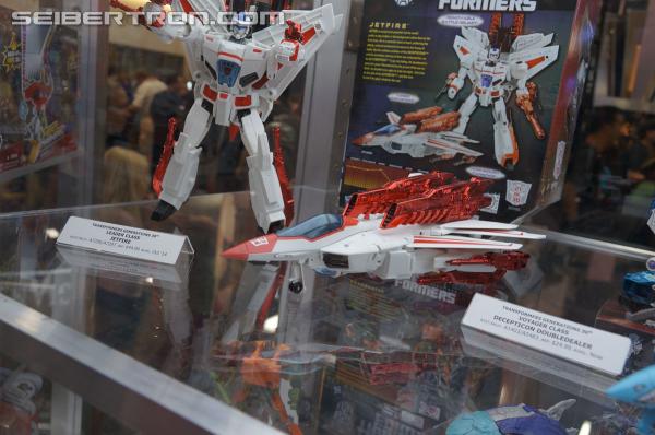 SDCC 2014: Hasbro Display: Generations - Transformers Event: DSC02675