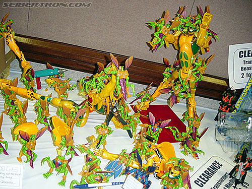 BotCon 2002: Art Room Pictures - Transformers Event: Botcon-2002-artroom002