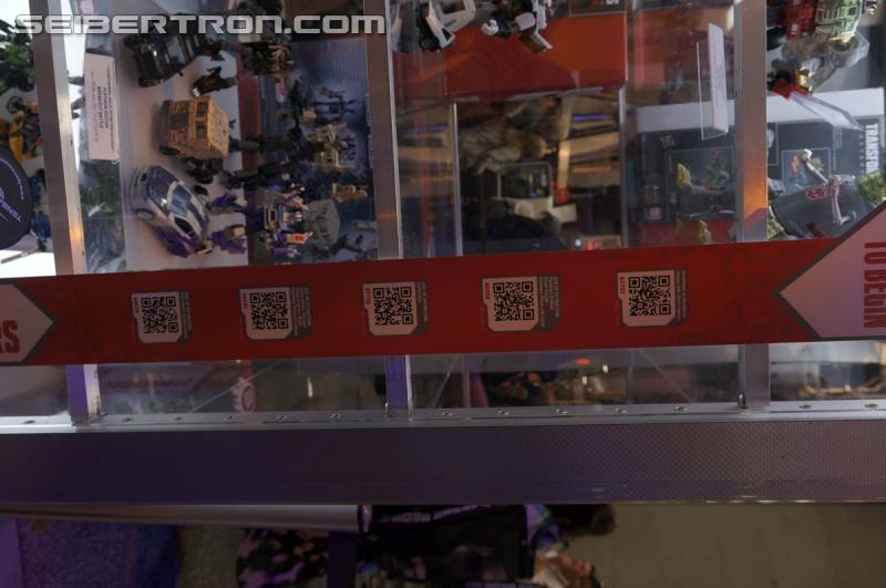 SDCC 2014: Age of Extinction Products - Transformers Event: DSC02690