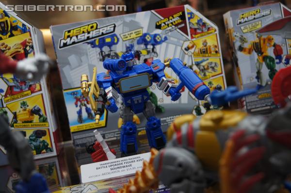 SDCC 2014 - Hero Mashers Transformers and Rescue Bots