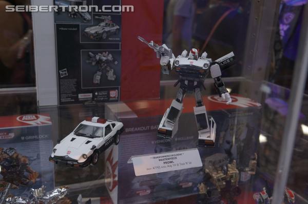 SDCC 2014: Transformers Masterpieces - Transformers Event: DSC02681