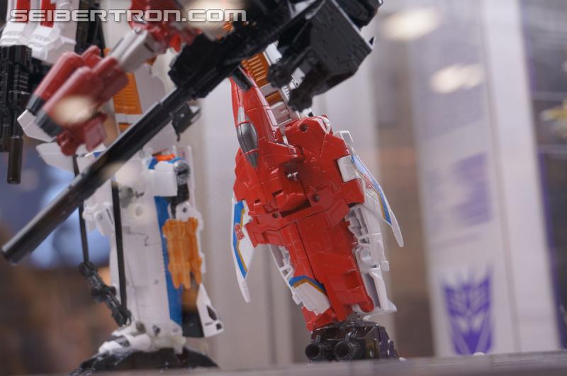 SDCC 2014 - Generations Combiner Wars Menasor and Superion