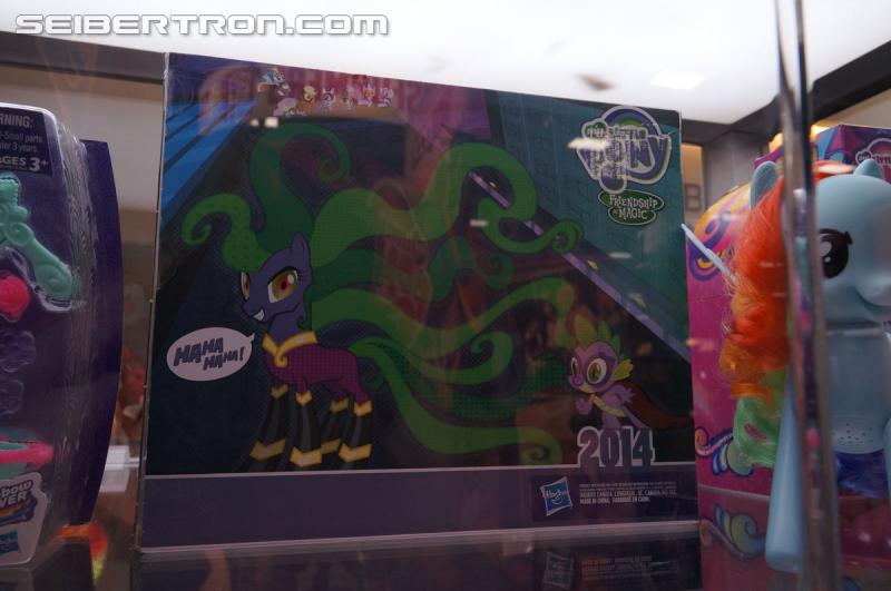 SDCC 2014: My Little Pony and Equestria Girls Products - Transformers Event: DSC03179