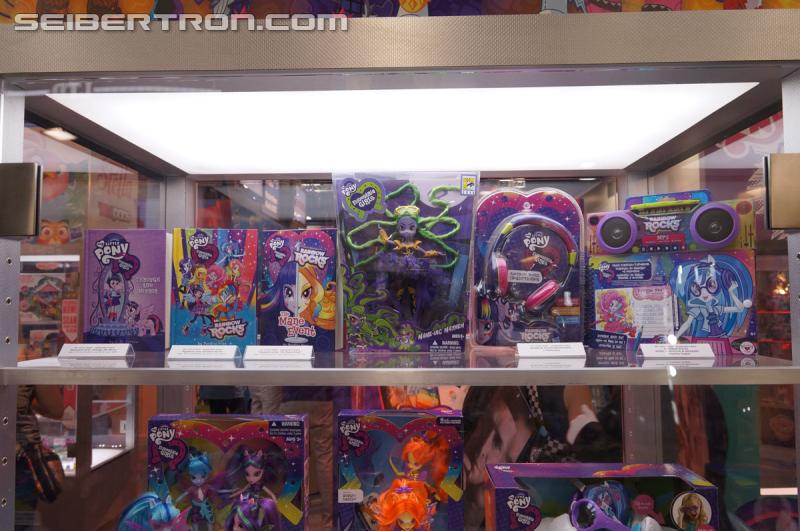 SDCC 2014: My Little Pony and Equestria Girls Products - Transformers Event: DSC03202