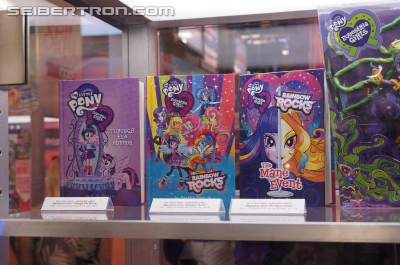 SDCC 2014: My Little Pony and Equestria Girls Products - Transformers Event: DSC03204