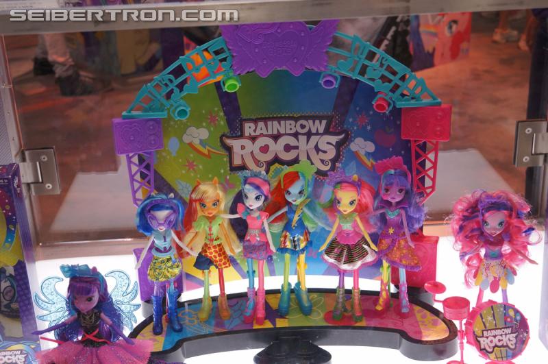 SDCC 2014: My Little Pony and Equestria Girls Products - Transformers Event: DSC03211
