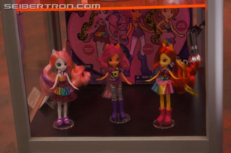 SDCC 2014: My Little Pony and Equestria Girls Products - Transformers Event: DSC03216
