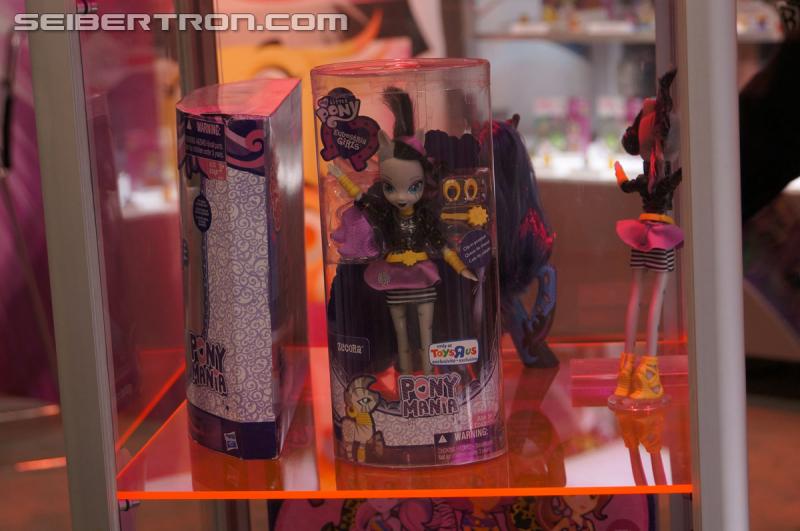 SDCC 2014: My Little Pony and Equestria Girls Products - Transformers Event: DSC03217